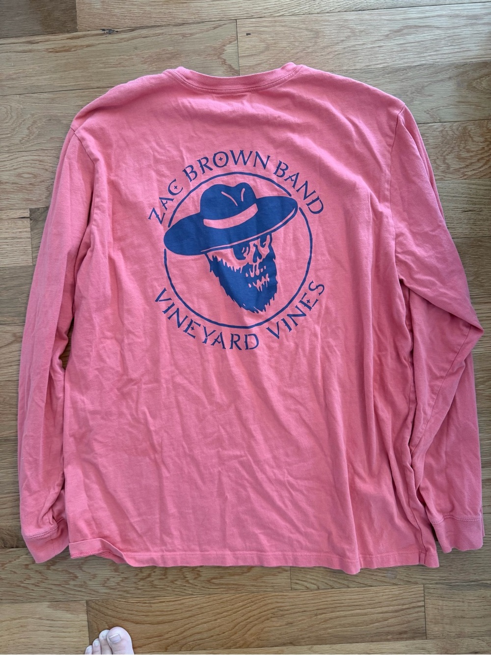 Vineyard Vines Pink Long-Sleeve Zach Brown Band Graphic Tee